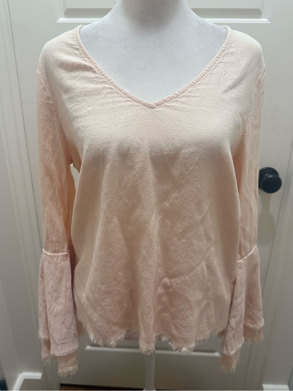 Fifteen Twenty. Fringe Bell Sleeve Linen Top. Pale Peach. Size XS.